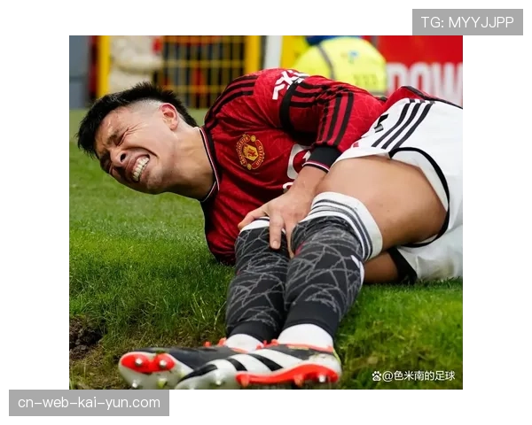 曼联后场出球体系受阻 马丁内斯复出将提升组织层次